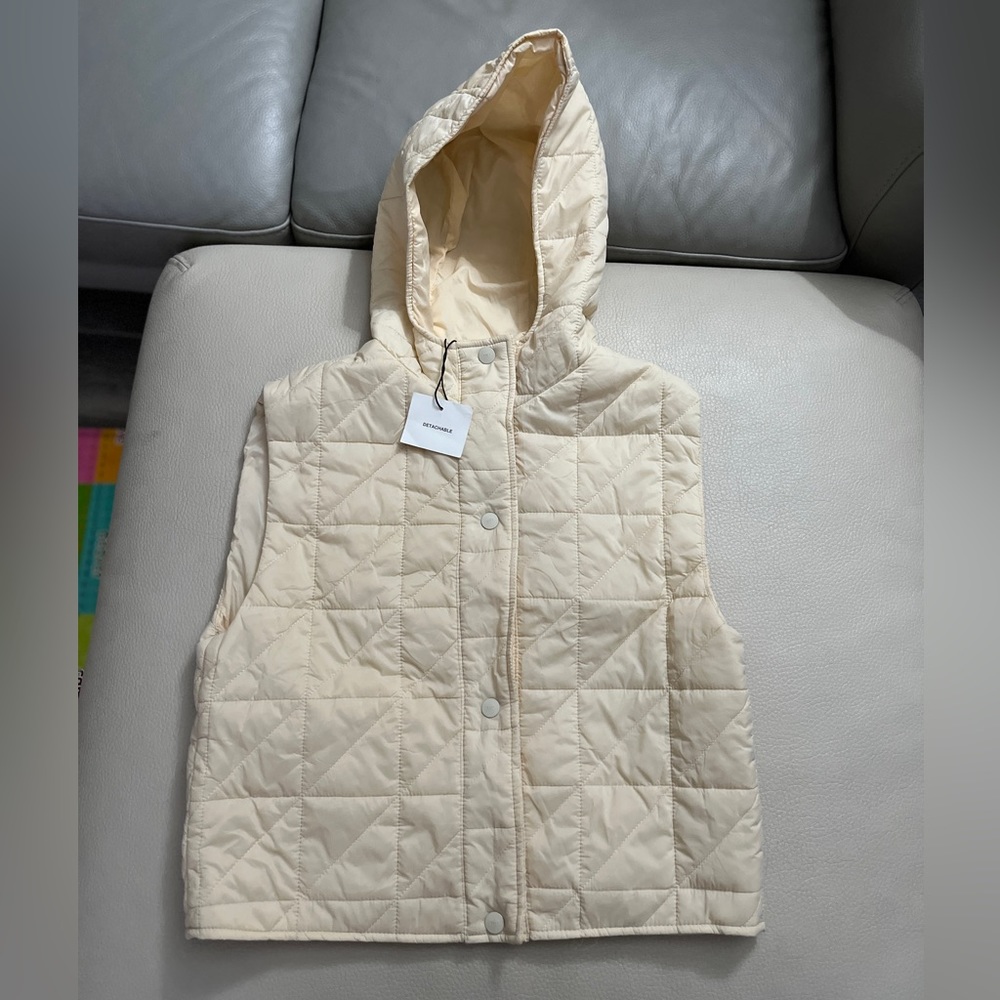 NWT - Zara Kids’ Lightweight Quilted Vest - Size 10 Years Old / 140cm